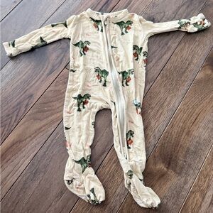 Posh Peanut Dino Hearts Footie